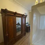 Kaiserzeit Im Himmelbett - City, Messe & Zoo,