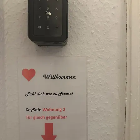 Kaiserzeit Im Himmelbett - City, Messe & Zoo, Apartamento *