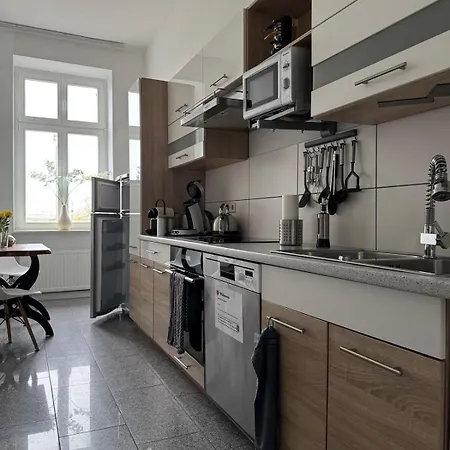 Apartamento Kaiserzeit Im Himmelbett - City, Messe & Zoo, Leipzig