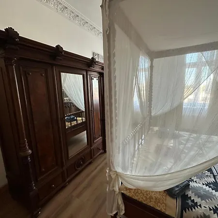 Kaiserzeit Im Himmelbett - City, Messe & Zoo, * לייפציג