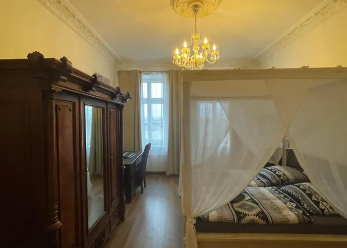 Kaiserzeit Im Himmelbett - City, Messe & Zoo, 公寓 *