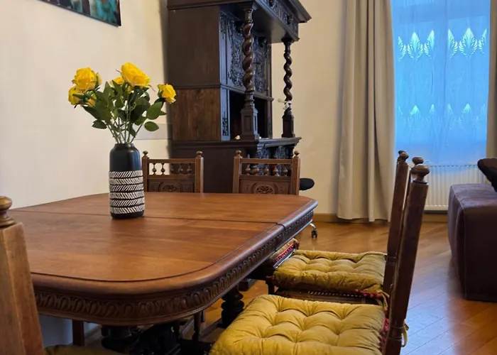 Kaiserzeit Im Himmelbett - City, Messe & Zoo, Apartament Lipsk