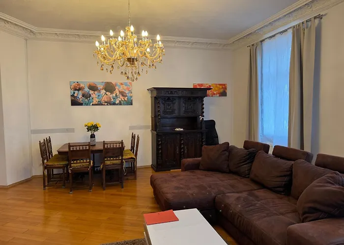 Kaiserzeit Im Himmelbett - City, Messe & Zoo, Lipsk