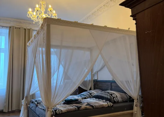 Apartament Kaiserzeit Im Himmelbett - City, Messe & Zoo,