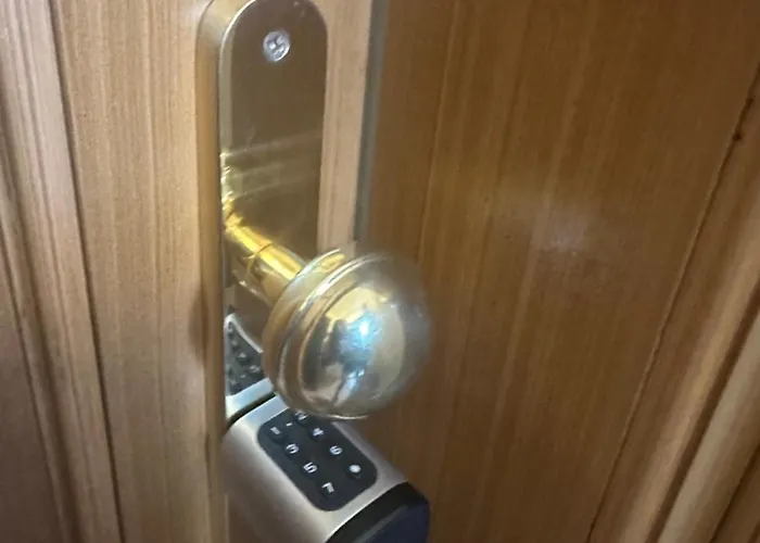 Kaiserzeit Im Himmelbett - City, Messe & Zoo, *