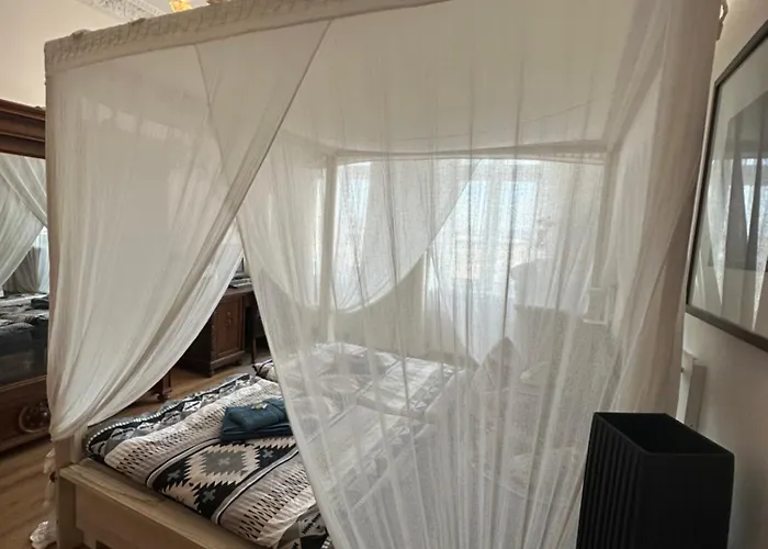 Kaiserzeit Im Himmelbett - City, Messe & Zoo, 莱比锡